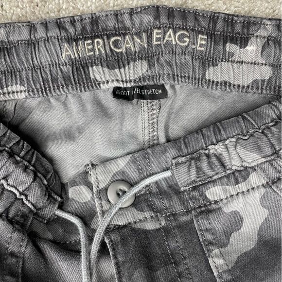 America Eagle Next Level Stretch Camo Jeans - Picture 6 of 7